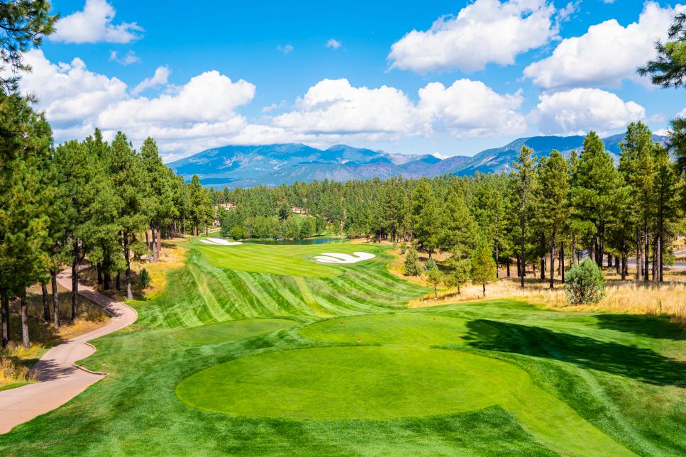 pine-canyon-club-eighteenth-hole-21564